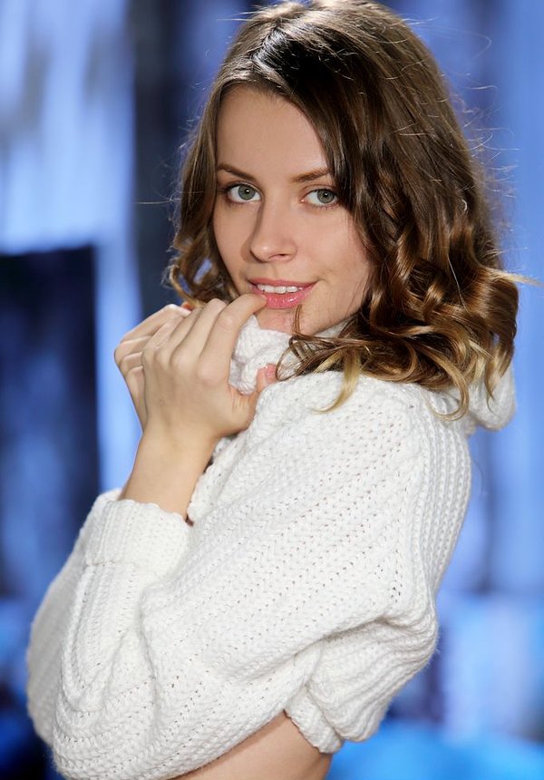 Алия, 42